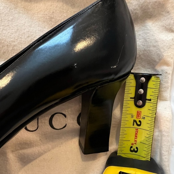 GUCCI Vintage G Square toe pump. 
Worn for 1/2 hour only! - Picture 8 of 8